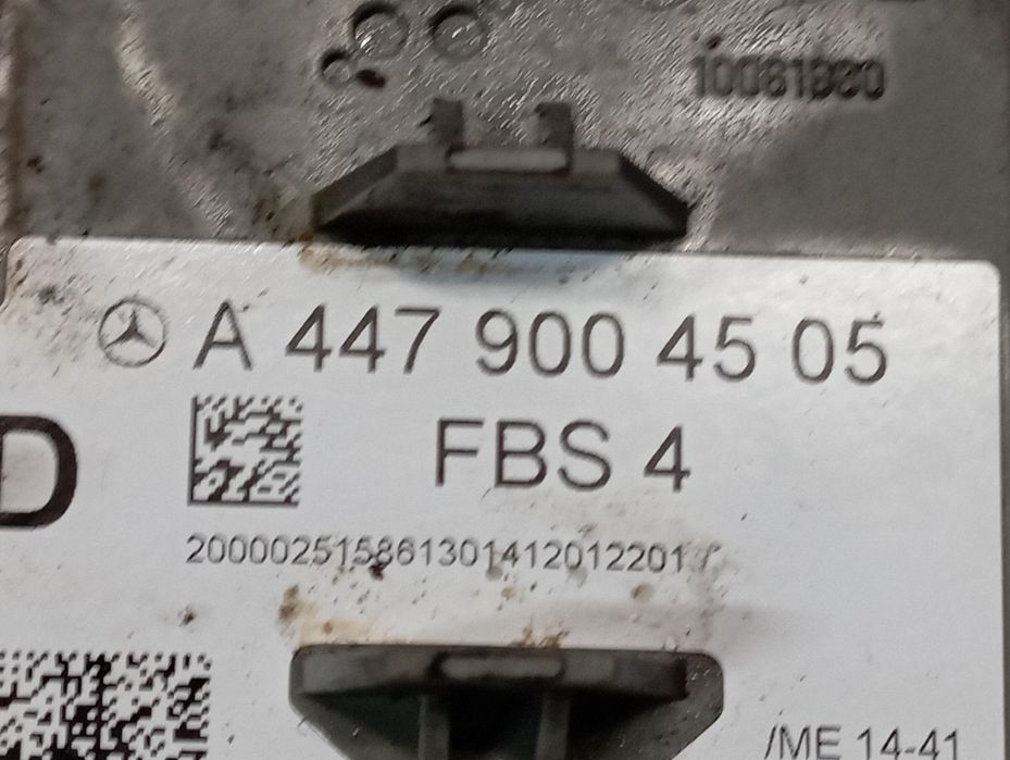 Замок запалювання Vito W447 Замок зажигания Vito W447