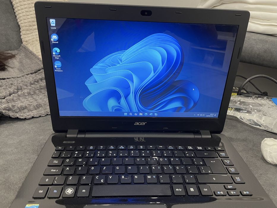 Notebook    Acer