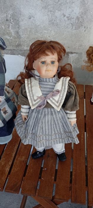 Bonecas de Porcelana – Colecionáveis e Elegantes!