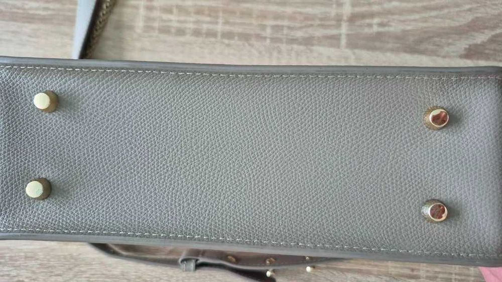 Жіноча шкіряна сумка furla