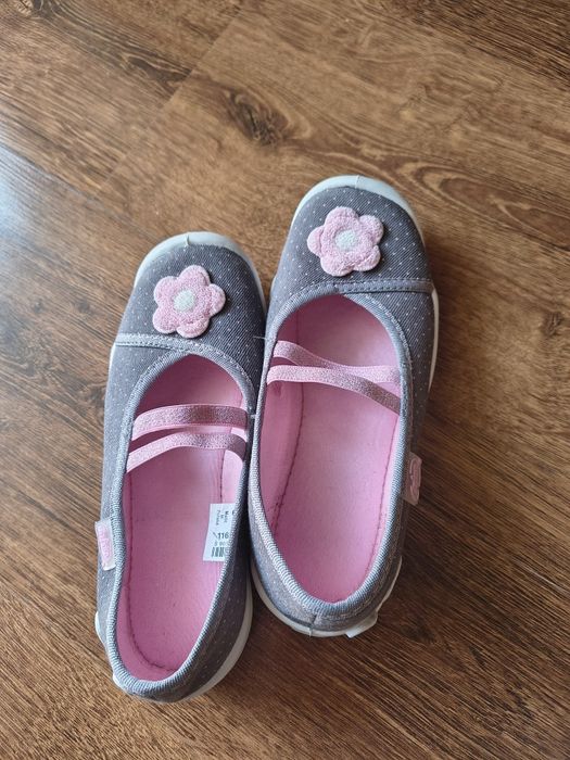 Kapcie Bafado nowe r 31