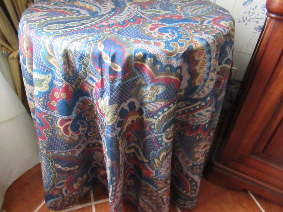 Toalha  Redonda / Camilha  2,25m de diâmetro