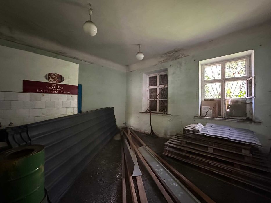 ПРОДАЖ комерційного приміщення, р-н ДМК