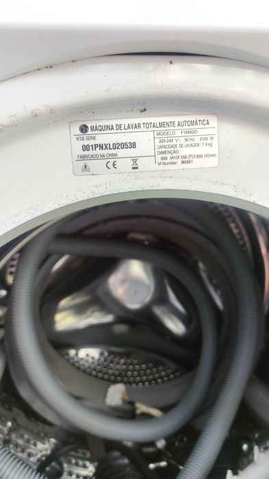 Máquina LG usada para peças
