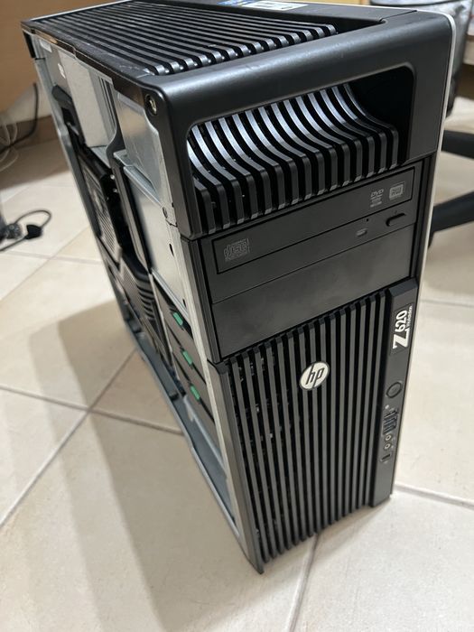 Workstation HP Z620 - para peças