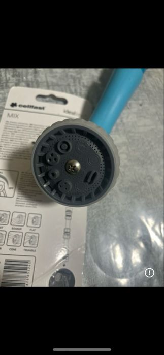 Пистолет распылитель для полива в саду