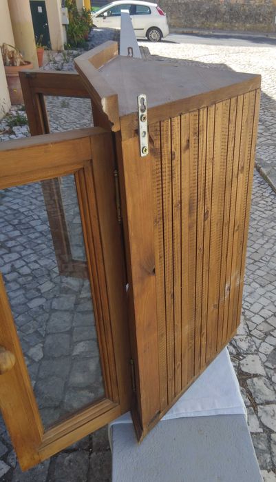 Armário de canto madeira maciça