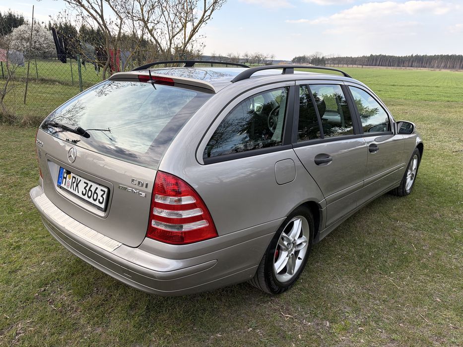 Mercedes C- klasa 2.2 CDI 150 koni