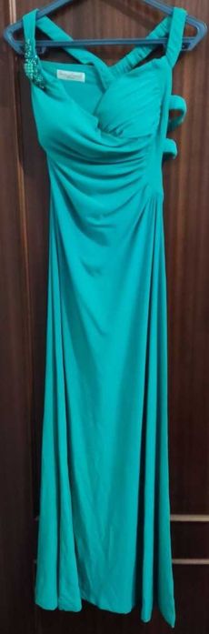 Vestido de gala turquesa