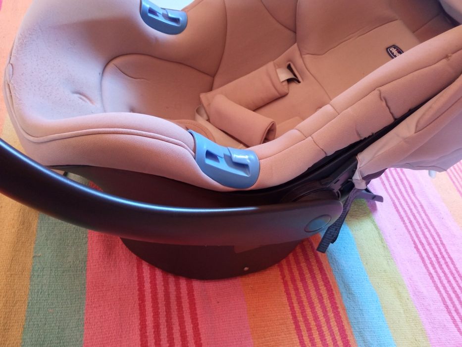 Carrinho de bebé, alcofa e ovo, Chicco Trio Love