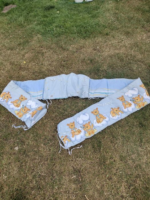 Ochraniacz do łóżeczka