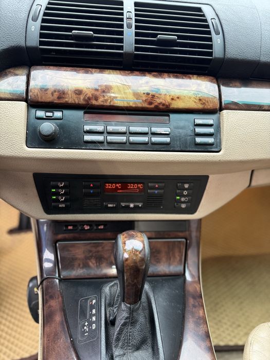 BMW X5 E53 3.0d 2001г (обслуженый)