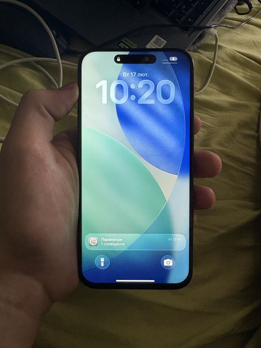 Терміново продам Iphone 15pro max 256gb