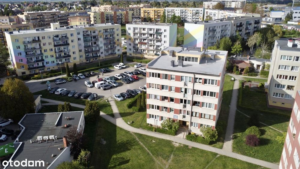 Mieszkanie 3 pokojowe z balkonem i miejscem postojowym.