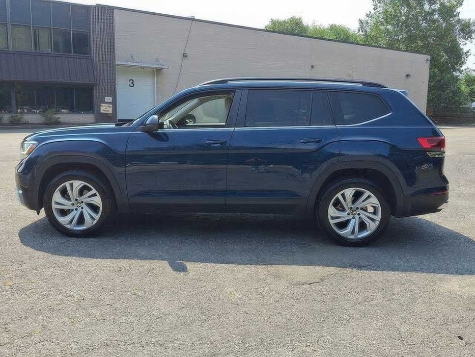 Volkswagen Atlas      2022