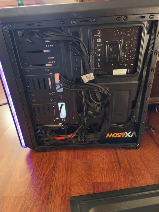PC desktop 1050ti i5 8400 + monitor ASUS  1440p
