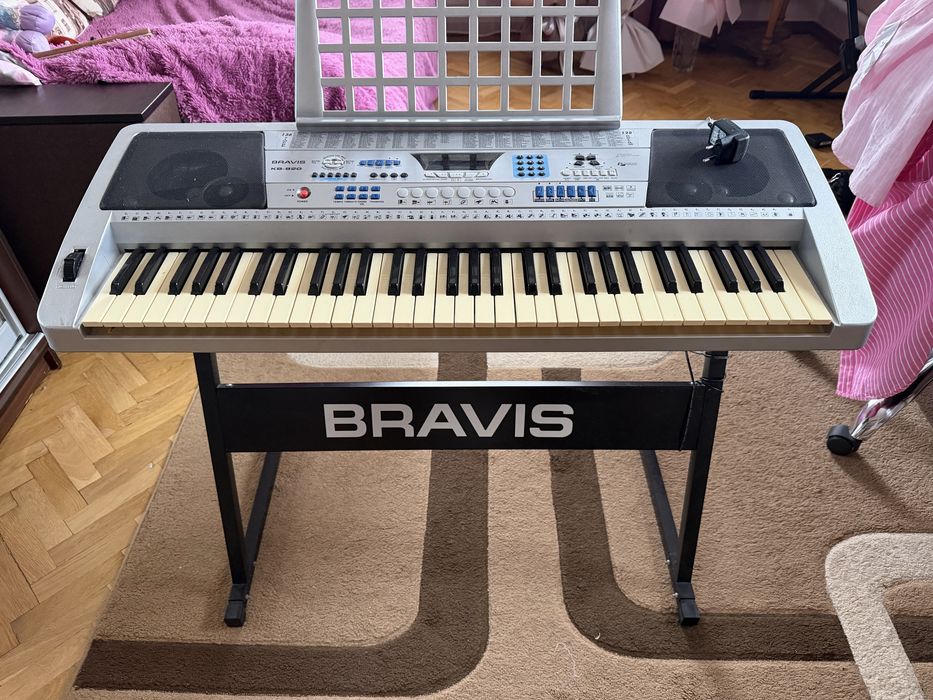 Синтезатор BRAVIS