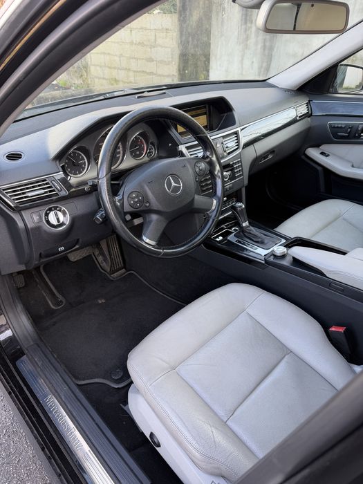 Mercedes E250 cdi Avantgarde Automatica
