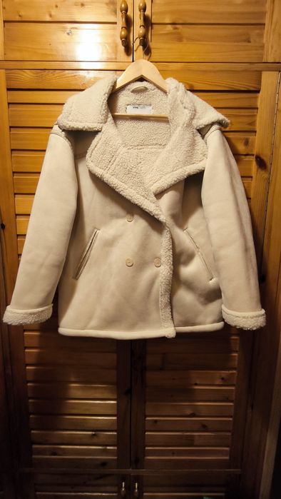 Kurtka kożuszek beżowa