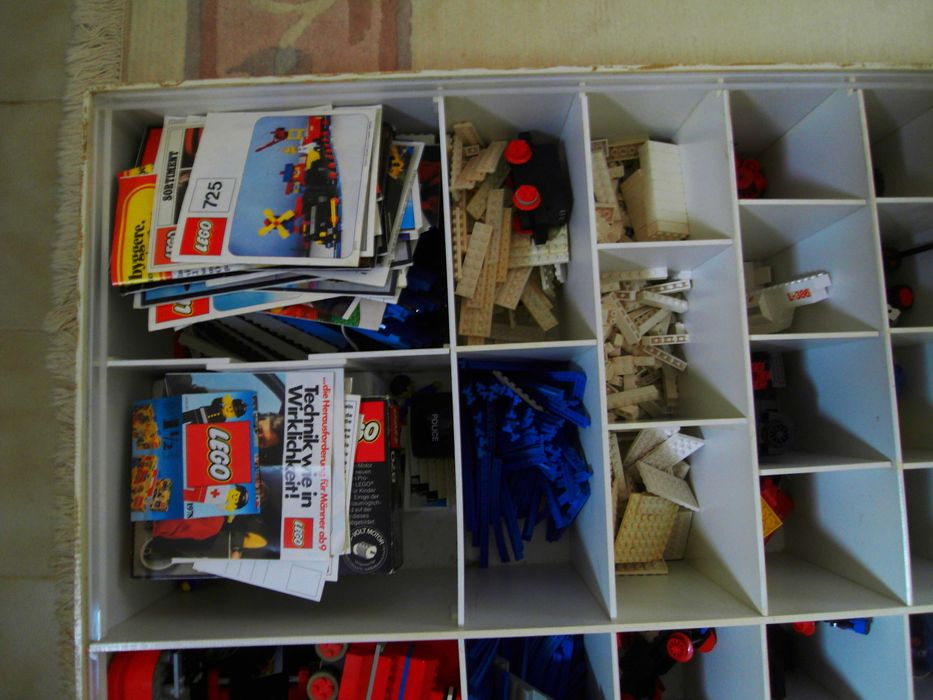 Grande coleção de LEGO - com caixa grande (100cm x 80cm x 20cm)