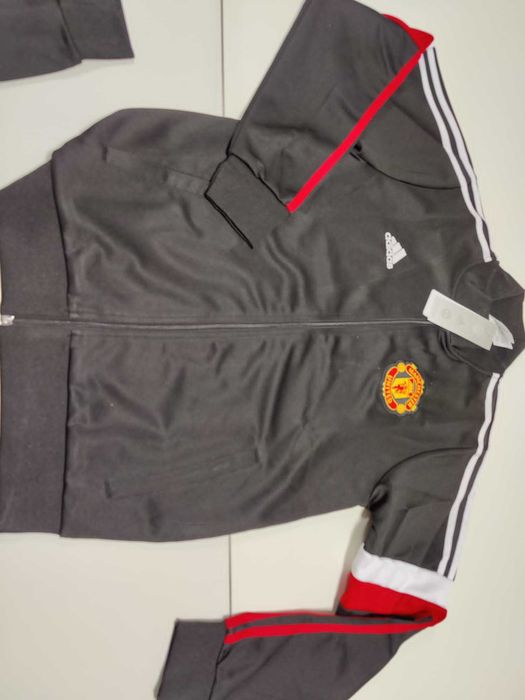 Fatos de Treino  M. United época 2022/23