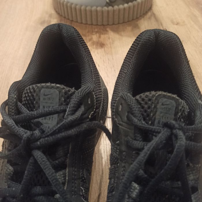 Nike Run Swift 2 CU3517  czarne  rozmiar 42,5