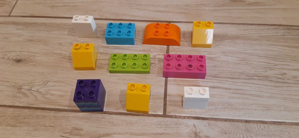 Klocki Lego Duplo mini Miasto + 2 auta + gratis