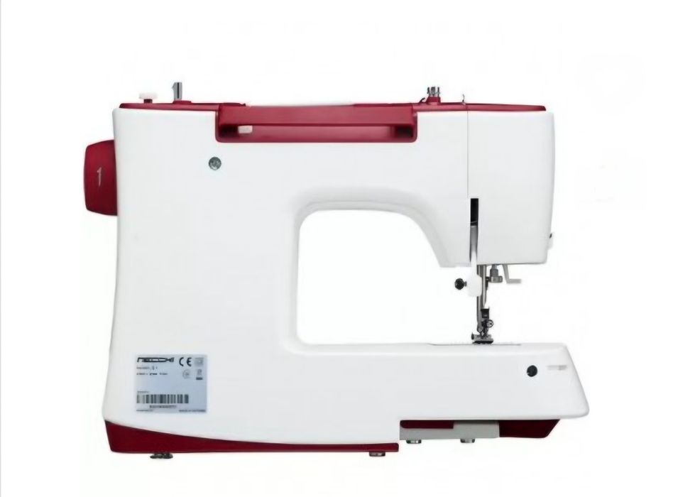 Новенька швейна машина Necchi F21