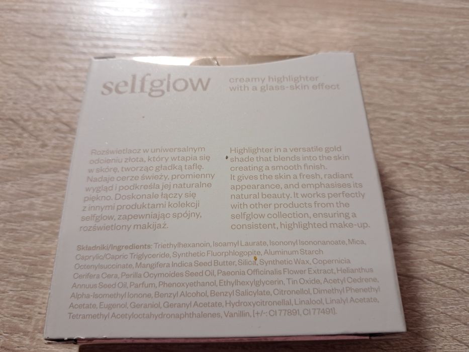 Rozświetlacz Paese Selfglow