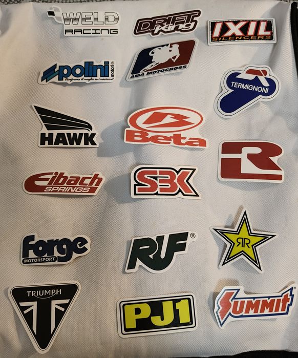 Pack de 17 Autocolantes JDM - Aleatórios