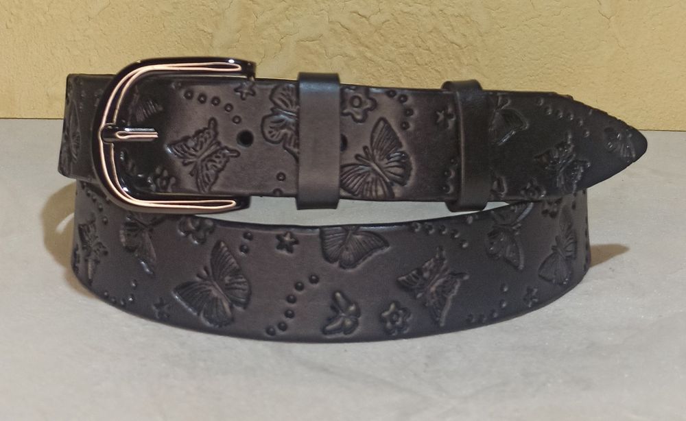 Женский кожаный ремень с тиснением  жіночий ремінь-пояс
