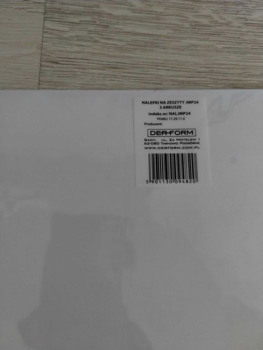 nalepki, naklejki na zeszyty 24 sztuki Nowe