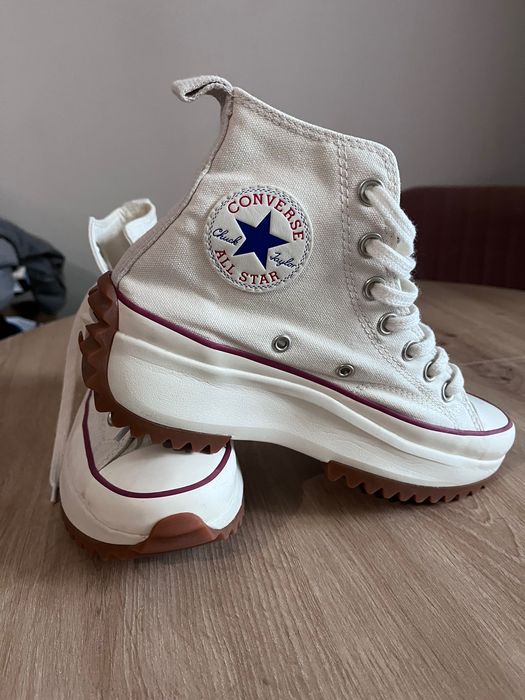 Wysokie trampki Converse na platformie