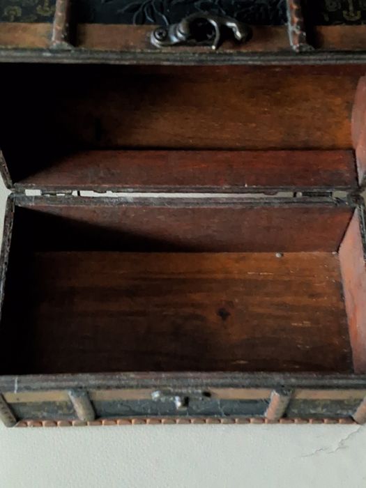 Шкатулочка для девушек.