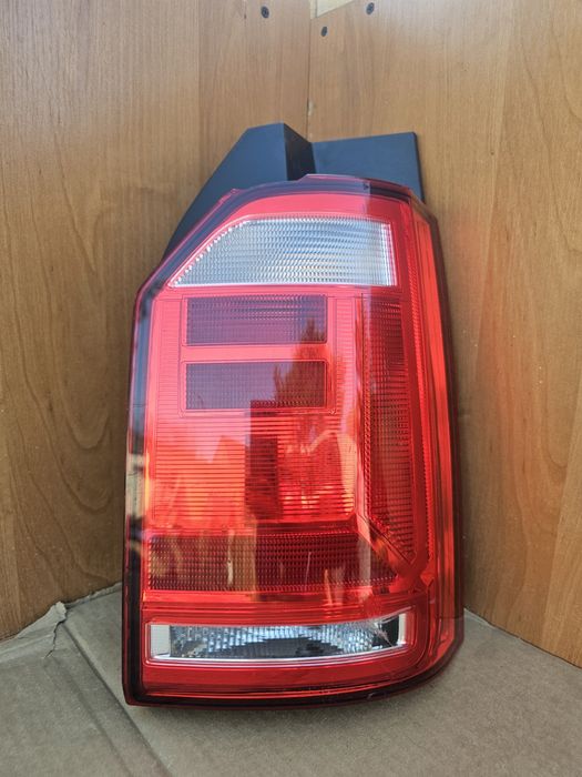 Lampa tył tylna prawa Volkswagen Transporter T6 Multivan Eu Oryginał Kompletna