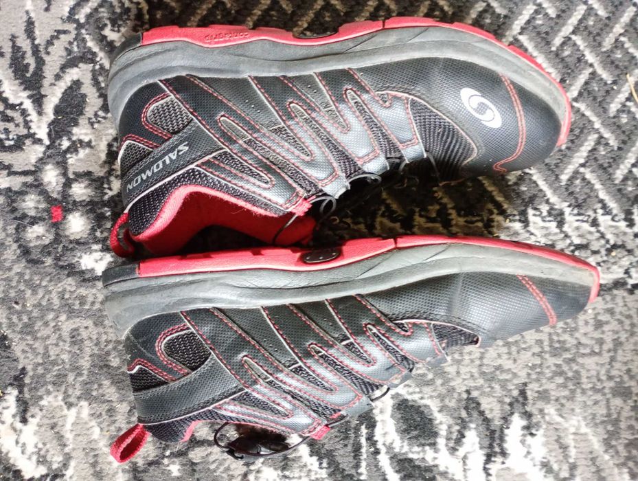 Buty damskie Salomon 38