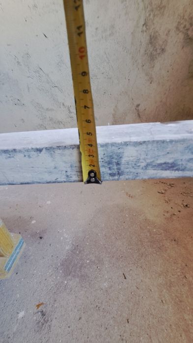 Redução de preço // Vendo réguas de alumínio de pedreiro - Usadas // r