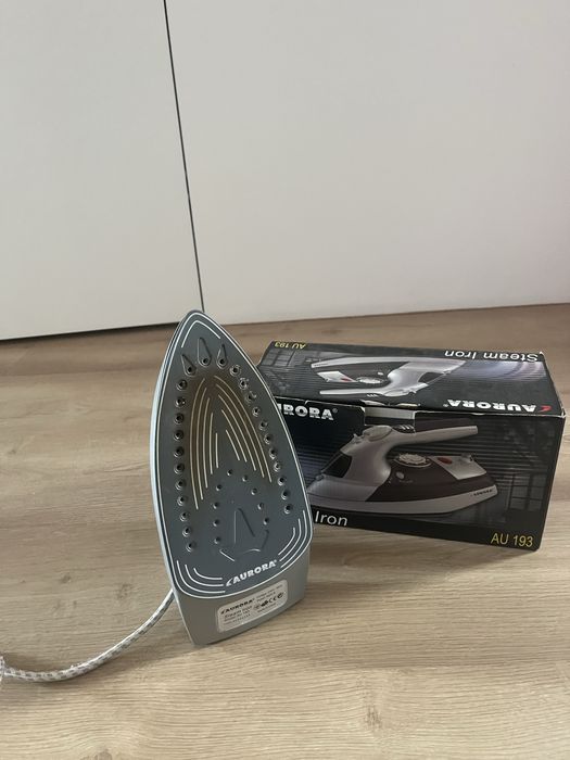 Утюг AURORA AU 193