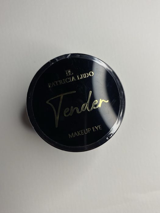 Засіб для макіяжу очей