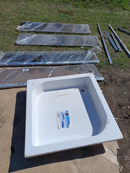 Sprzedam kabinę prysznicową z brodzikiem