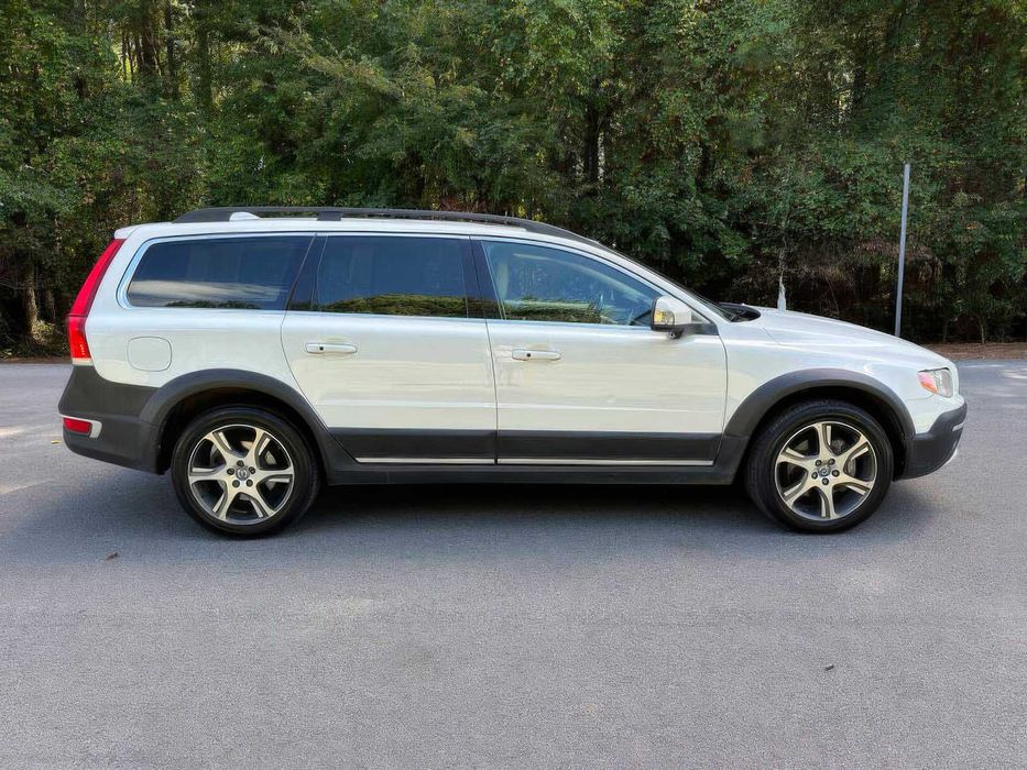 Volvo XC70 T6      2015