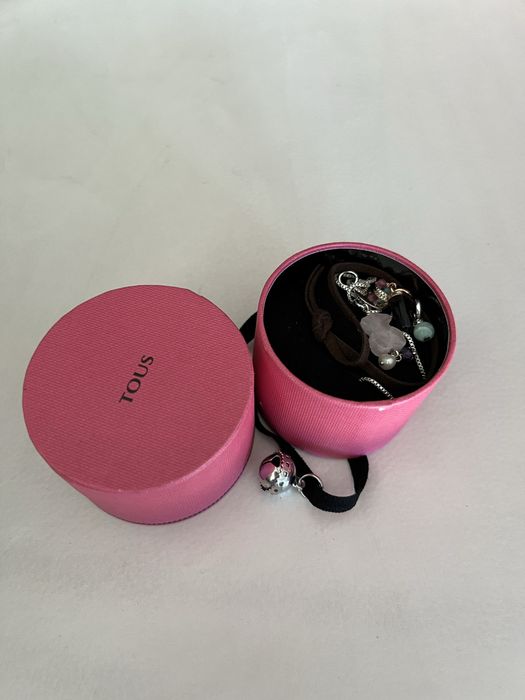 Fio e pendentes tous