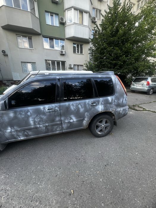 Nissan X-Trail T30