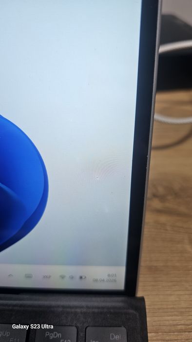 Surface 8 pro планшет на Віндовс