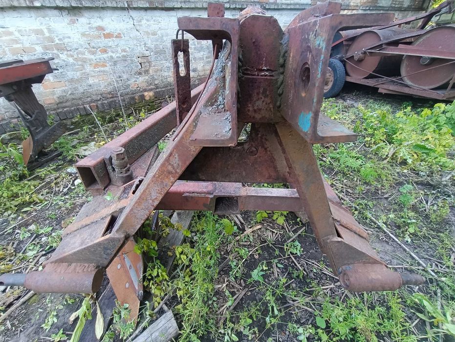 Продам плуг ПЛН-3-35.