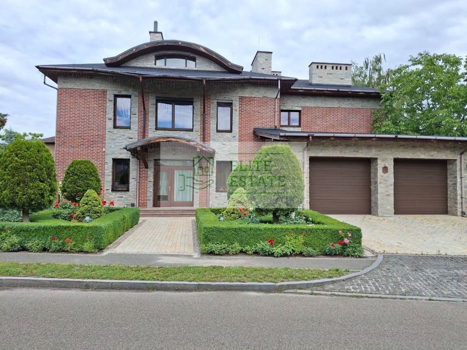 Продаж будинку 441 кв.м. з дизайнерським ремонтом в КМ Сонячна Долина