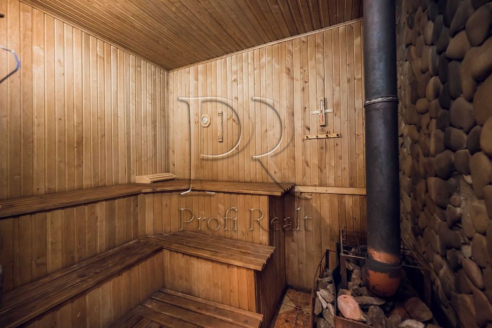 Продаж будинку 218 кв.м. в с. Осикове / Ясногородка, Макарівський район