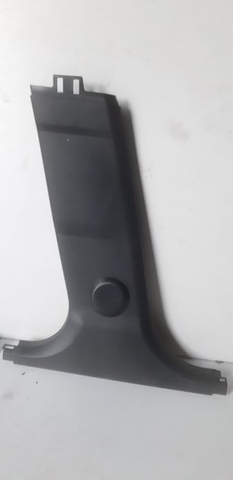 BMW F10 F11 osłony zaślepki słupków B z głośnikami
