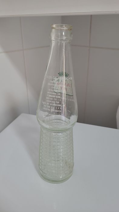 Garrafa antiga Canada Dry