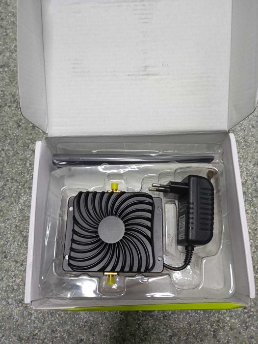 Підсилювач EDUP EP-AB003 Wi-Fi  (бустер)